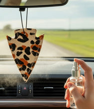 Load image into Gallery viewer, LEOPARD HIDE CHARMS