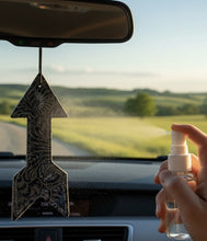 Load image into Gallery viewer, ARROW SHAPES reSCENTit CAR CHARMS