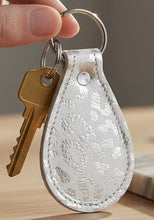 Load image into Gallery viewer, 000-LIST OF LEATHER/HIDE KEY FOBS