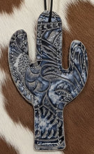 Load image into Gallery viewer, CACTUS SHAPES reSCENTit CAR CHARMS
