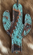 Load image into Gallery viewer, CACTUS SHAPES reSCENTit CAR CHARMS