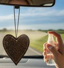 Load image into Gallery viewer, HEART SHAPES reSCENTit CAR CHARMS