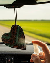 Load image into Gallery viewer, HEART SHAPES reSCENTit CAR CHARMS