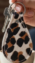Load image into Gallery viewer, 000-LIST OF LEATHER/HIDE KEY FOBS