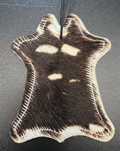 Load image into Gallery viewer, AXIS DEER CHARMS