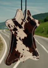 Load image into Gallery viewer, MINI COW SHAPES reSCENTit CAR CHARMS