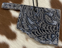 Load image into Gallery viewer, OKLAHOMA SHAPES reSCENTit CAR CHARMS