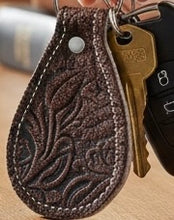 Load image into Gallery viewer, 000-LIST OF LEATHER/HIDE KEY FOBS