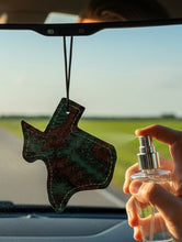 Load image into Gallery viewer, TEXAS SHAPES reSCENTit CAR CHARMS